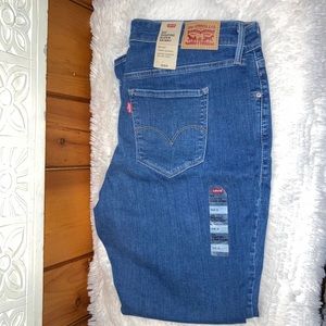 Brand New Levi’s 310 Shaping Super Skinny Jeans
